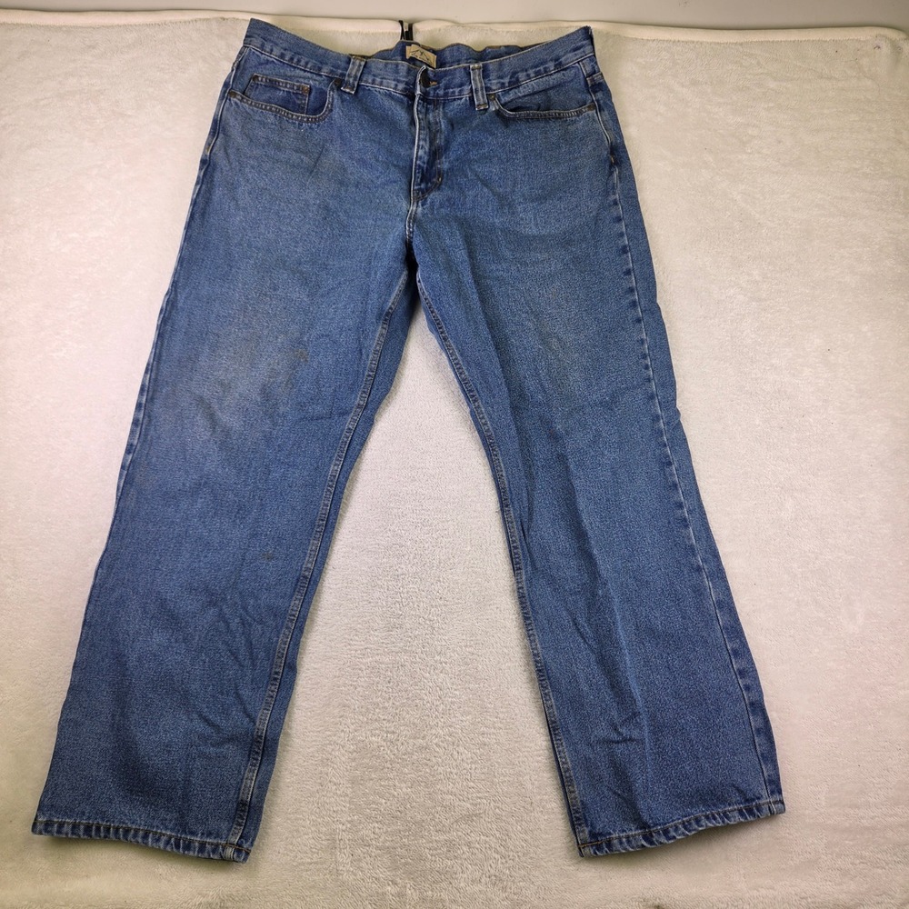 Mens Medium Wash Blue Straight Leg Denim Jeans 42x32 100% Cotton RN129746
